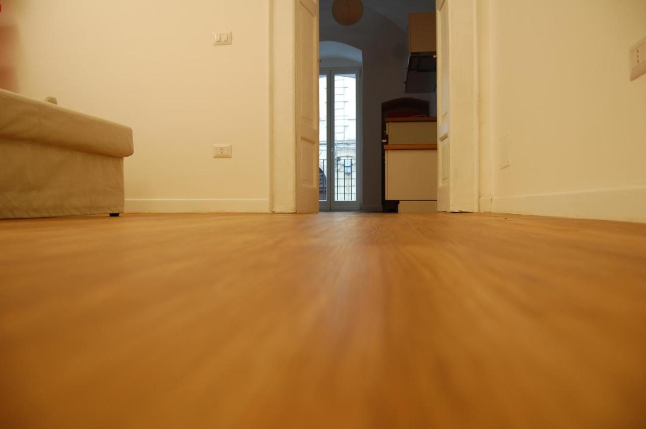 Central Suite Apartment Bari Kültér fotó
