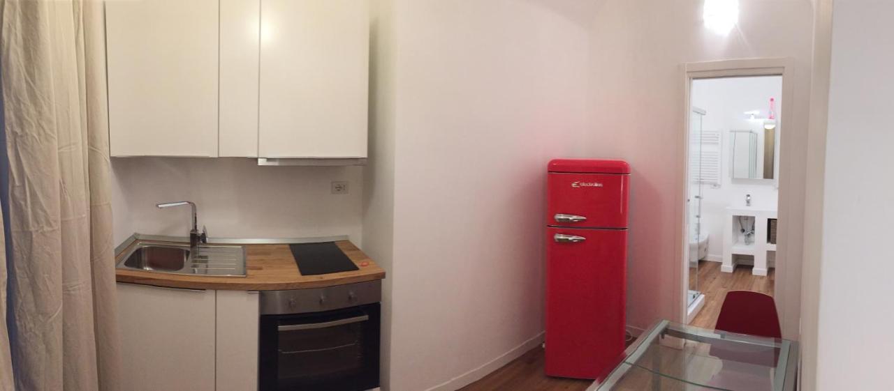 Central Suite Apartment Bari Kültér fotó